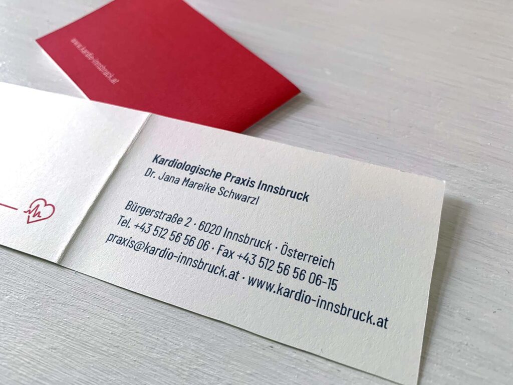Logo und Drucksorten für die Kardiologische Praxis Innsbruck | © fein fein