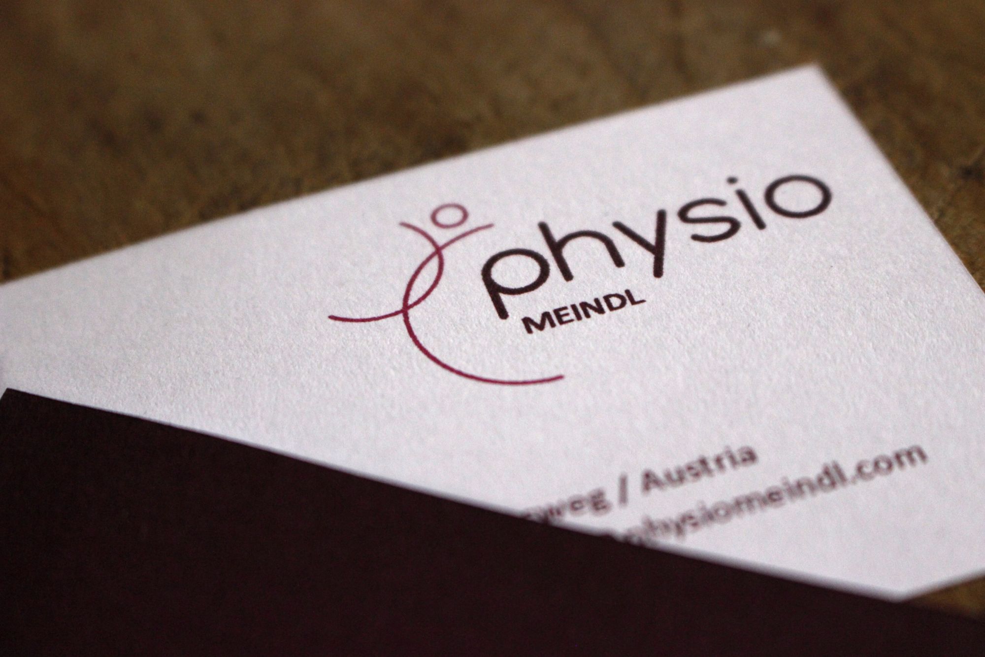 Logo und Visitenkarten für Physio Meindl